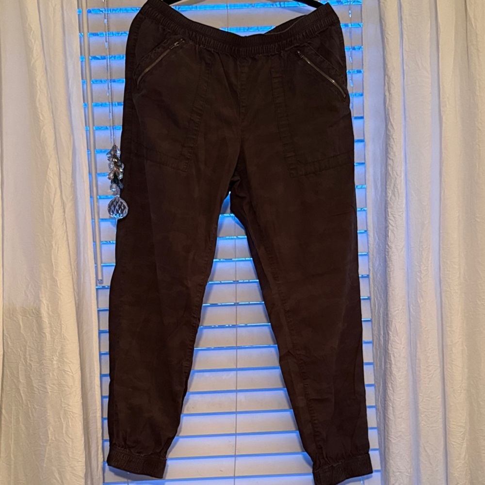 Women’s Brown Casual Pants